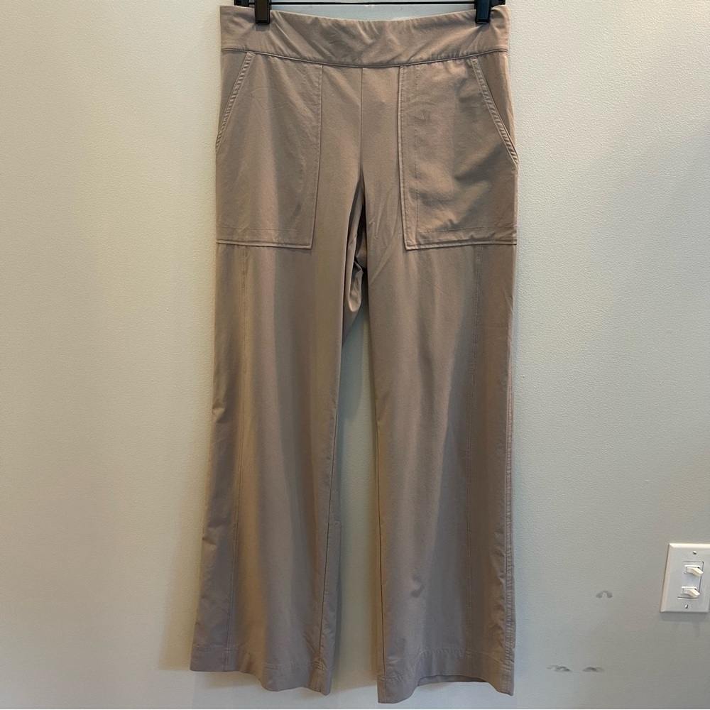 Athleta Pants Women’s 6 Tan Elastic Waist Pull on Comfortable Casual Pockets